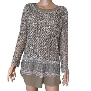 John Fashion brand beige layered open knit topo blouse flowy bottom SZ SM